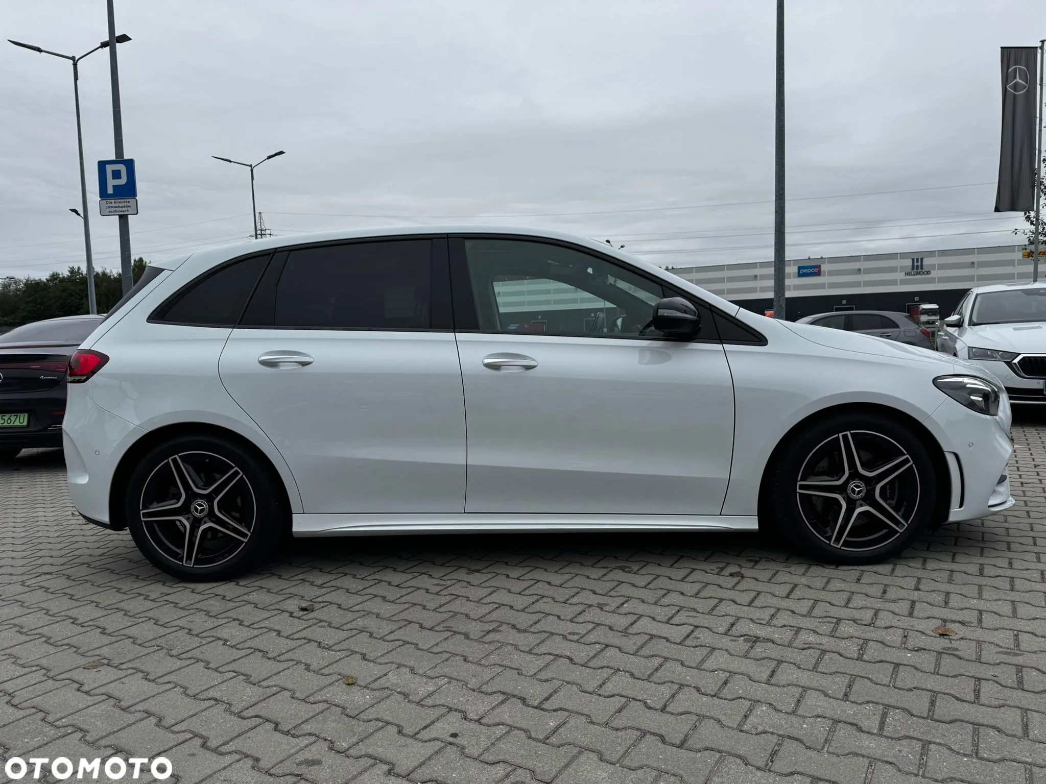 Mercedes-Benz Klasa B 220 d AMG Line 8G-DCT - 10