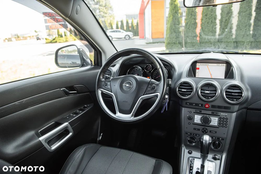 Opel Antara 3.2 V6 4x4 Cosmo - 25