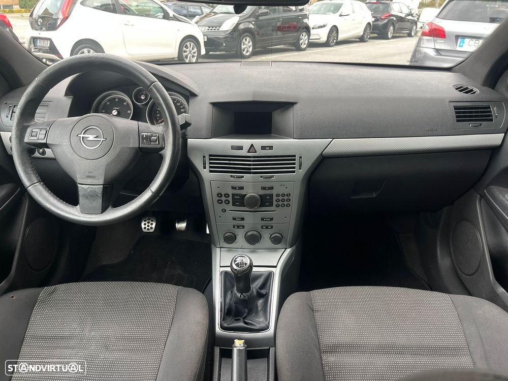 Opel Astra GTC 1.3 CDTI - 8