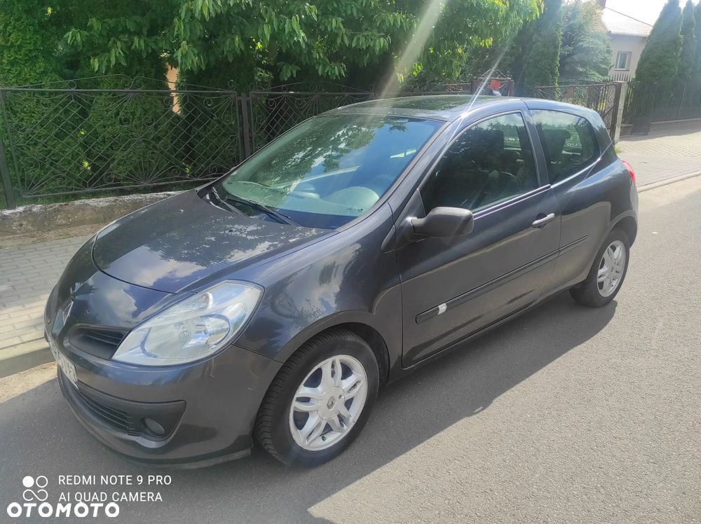 Renault Clio 1.4 Fairway - 3