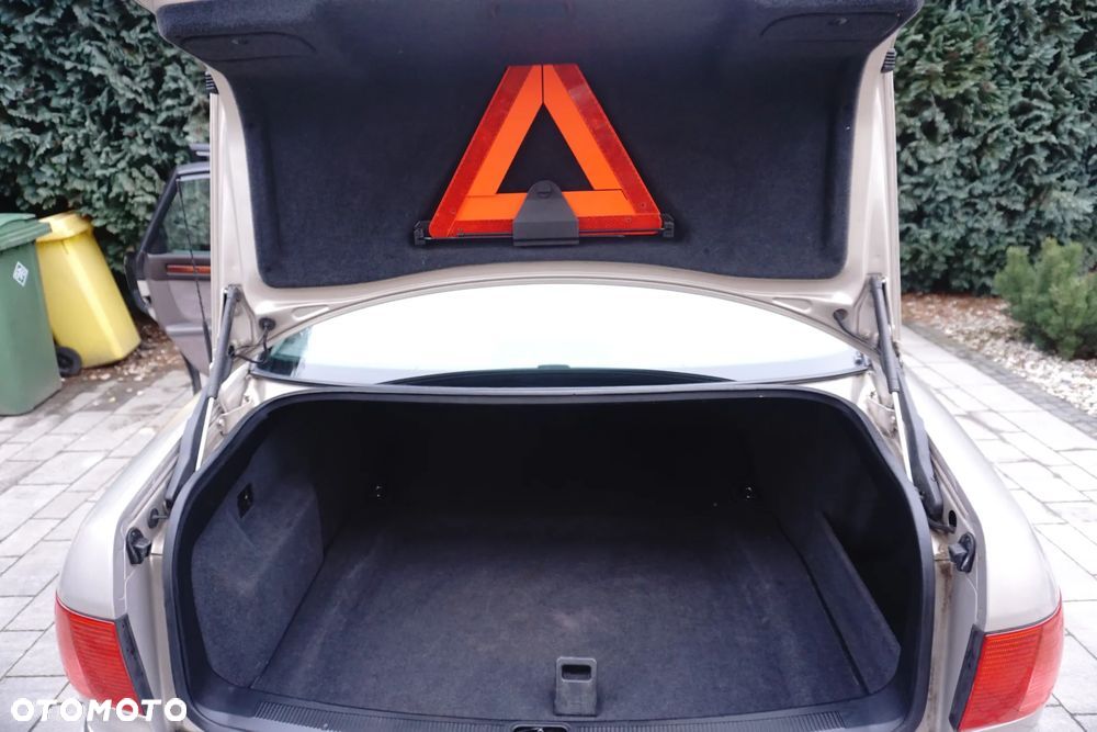 Audi A8 2.8 FSI e - 9