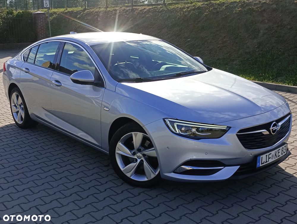Opel Insignia 2.0 Ultimate Exclusive - 1