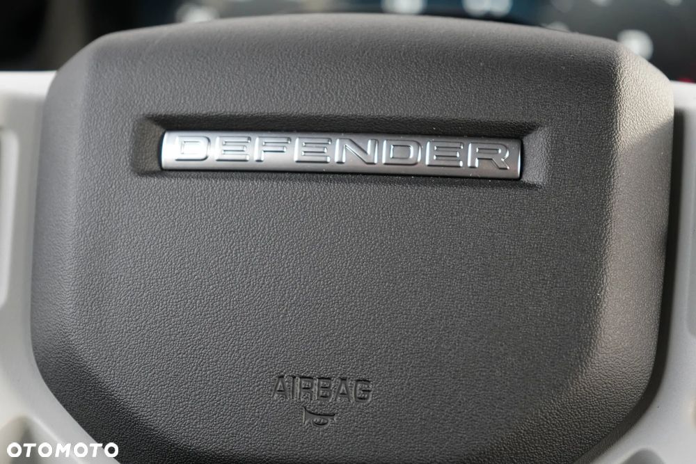 Land Rover Defender 3.0 D200 mHEV S - 14