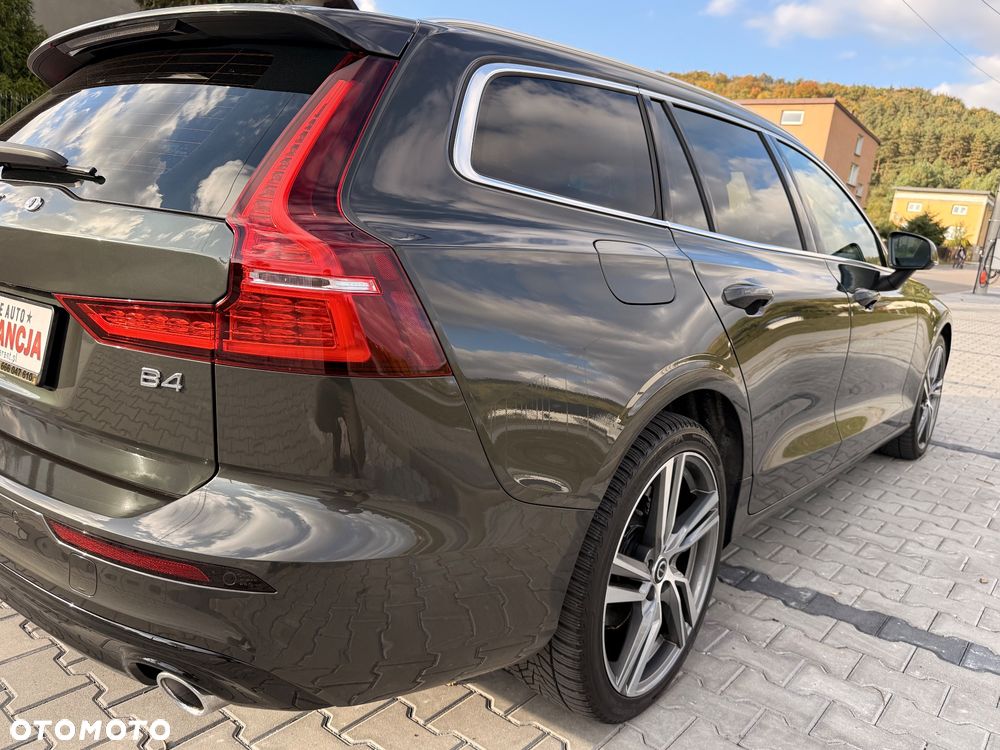 Volvo V60 B4 D Core - 22