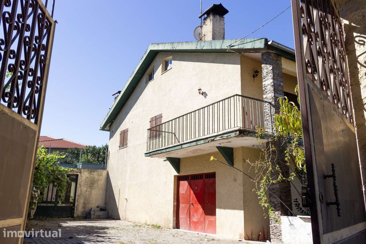 House/Villa/Residential em Viseu, Viseu REF:840 - Grande imagem: 2/13