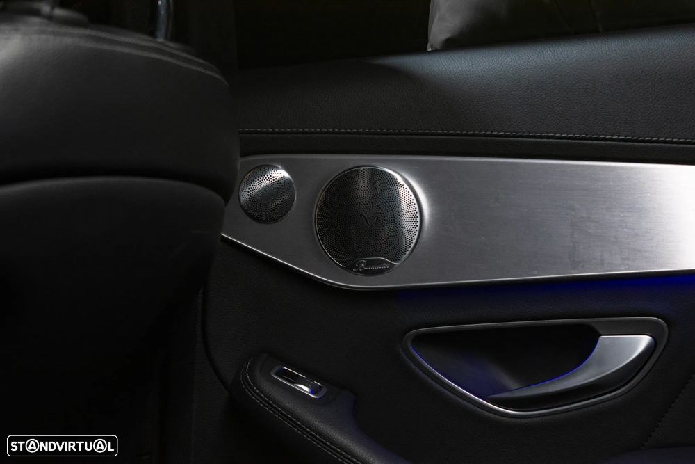 Mercedes-Benz C 300 de AMG Line - 5