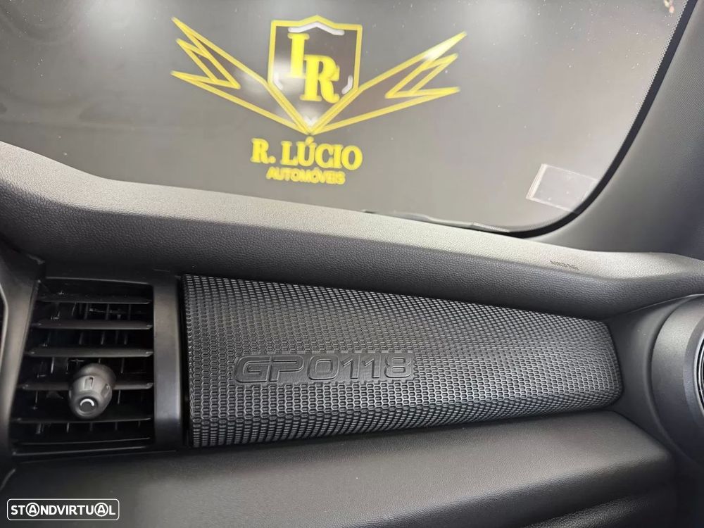 MINI 3 Portas John Cooper Works GP - 24