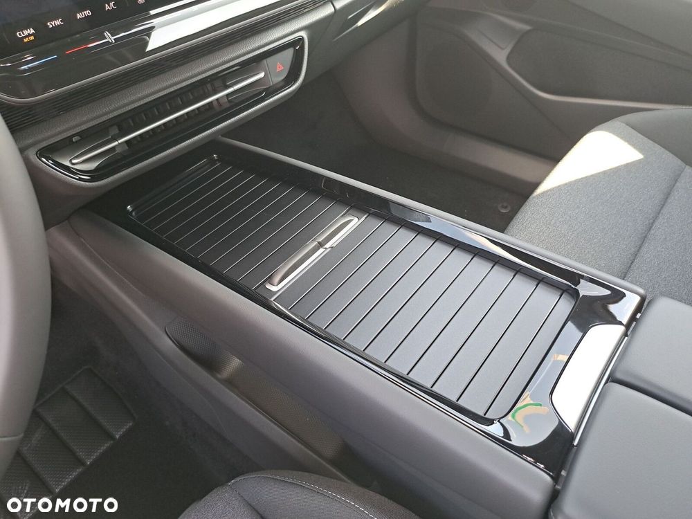 Volkswagen ID.7 59kWh Pure - 17
