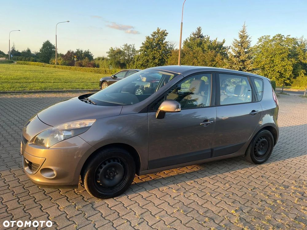 Renault Scenic - 6