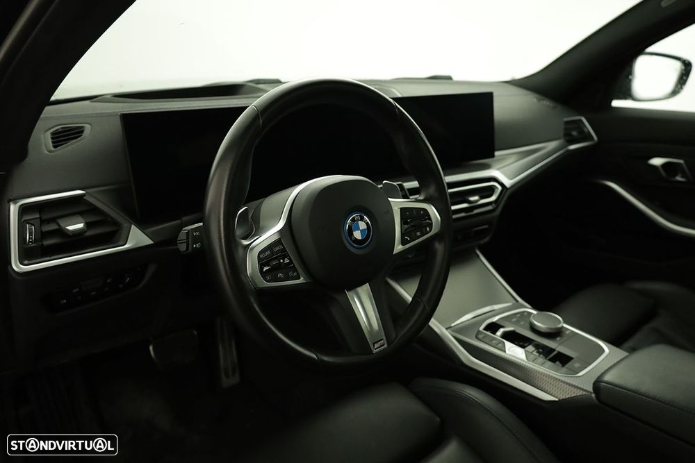 BMW 330 e Touring Pack M Auto - 7