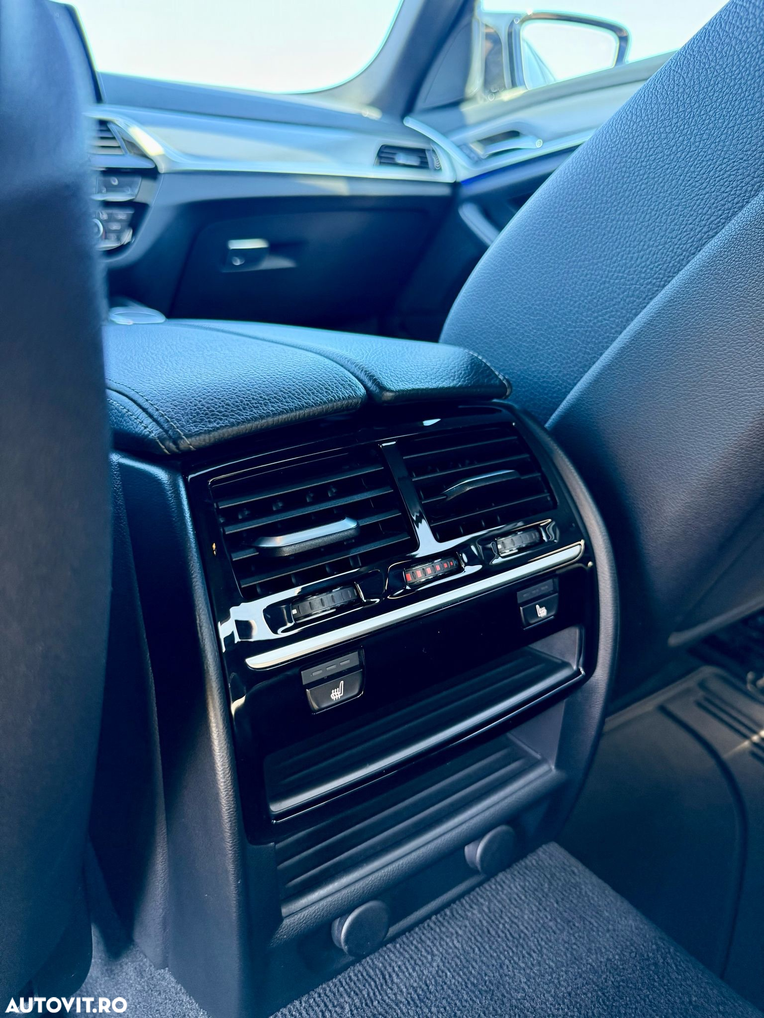 BMW Seria 5 520d AT - 15