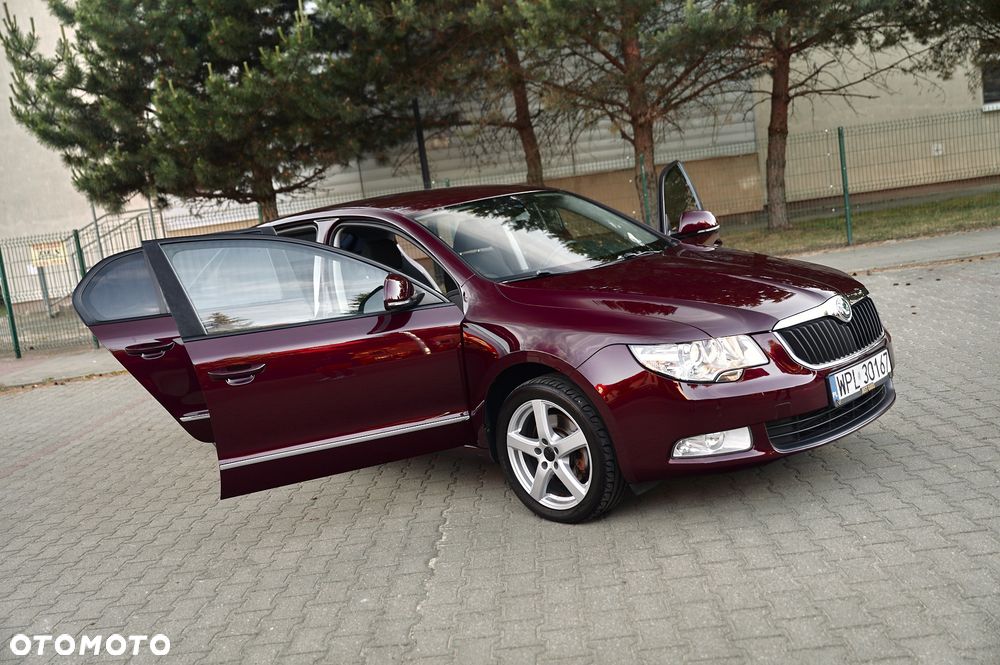 Skoda Superb 1.4 TSI Business - 17