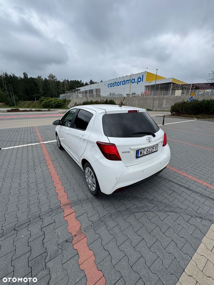 Toyota Yaris 1.0 Active - 5