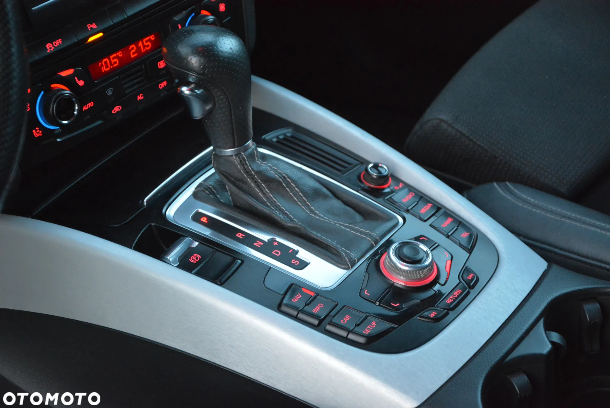 Audi Q5 2.0 TDI quattro Stronic - 37