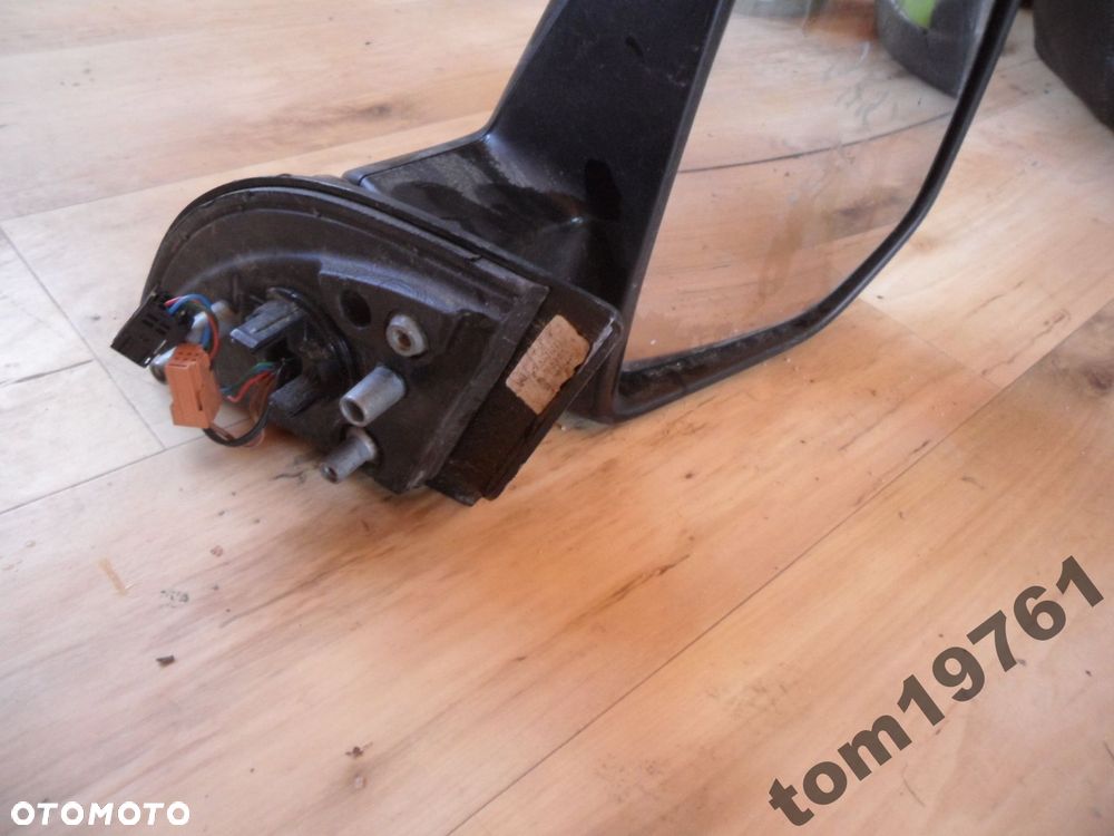 lusterko zewnętrzne prawe partner iii - 2