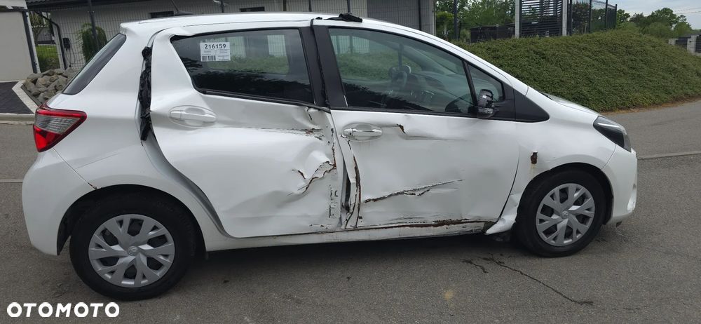 Toyota Yaris 1.5 VVT-iE Comfort - 17