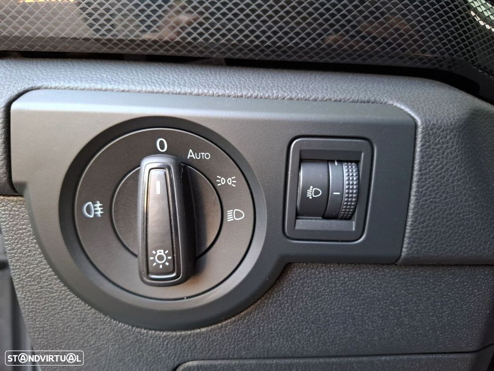 VW T-Cross 1.0 TSI Urban - 19