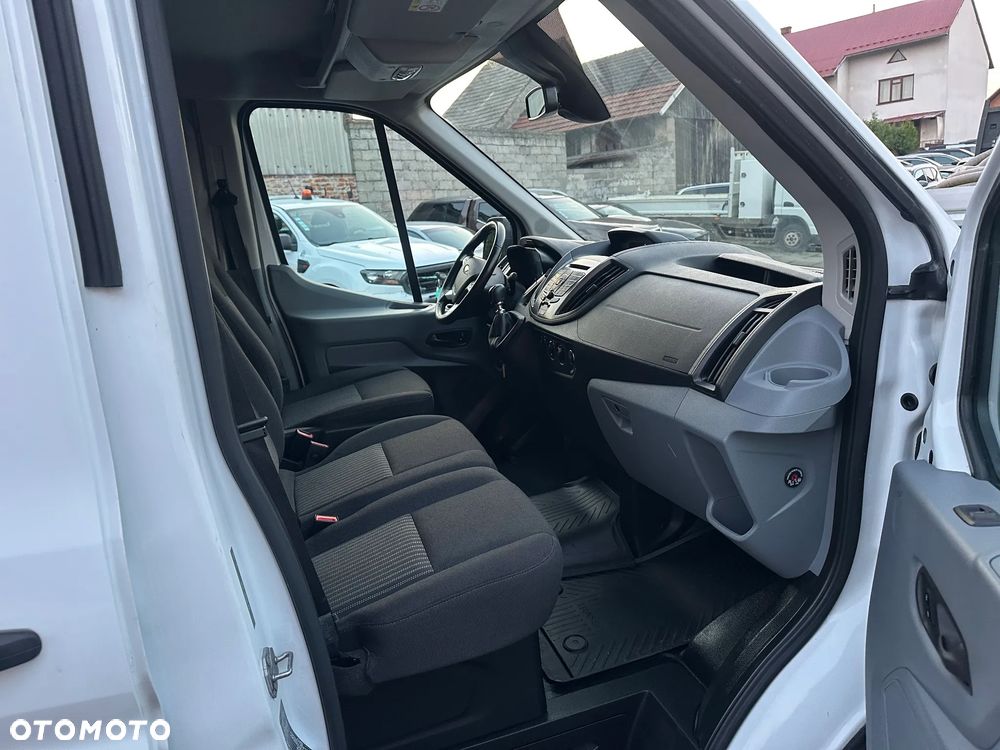 Ford TRANSIT - 10