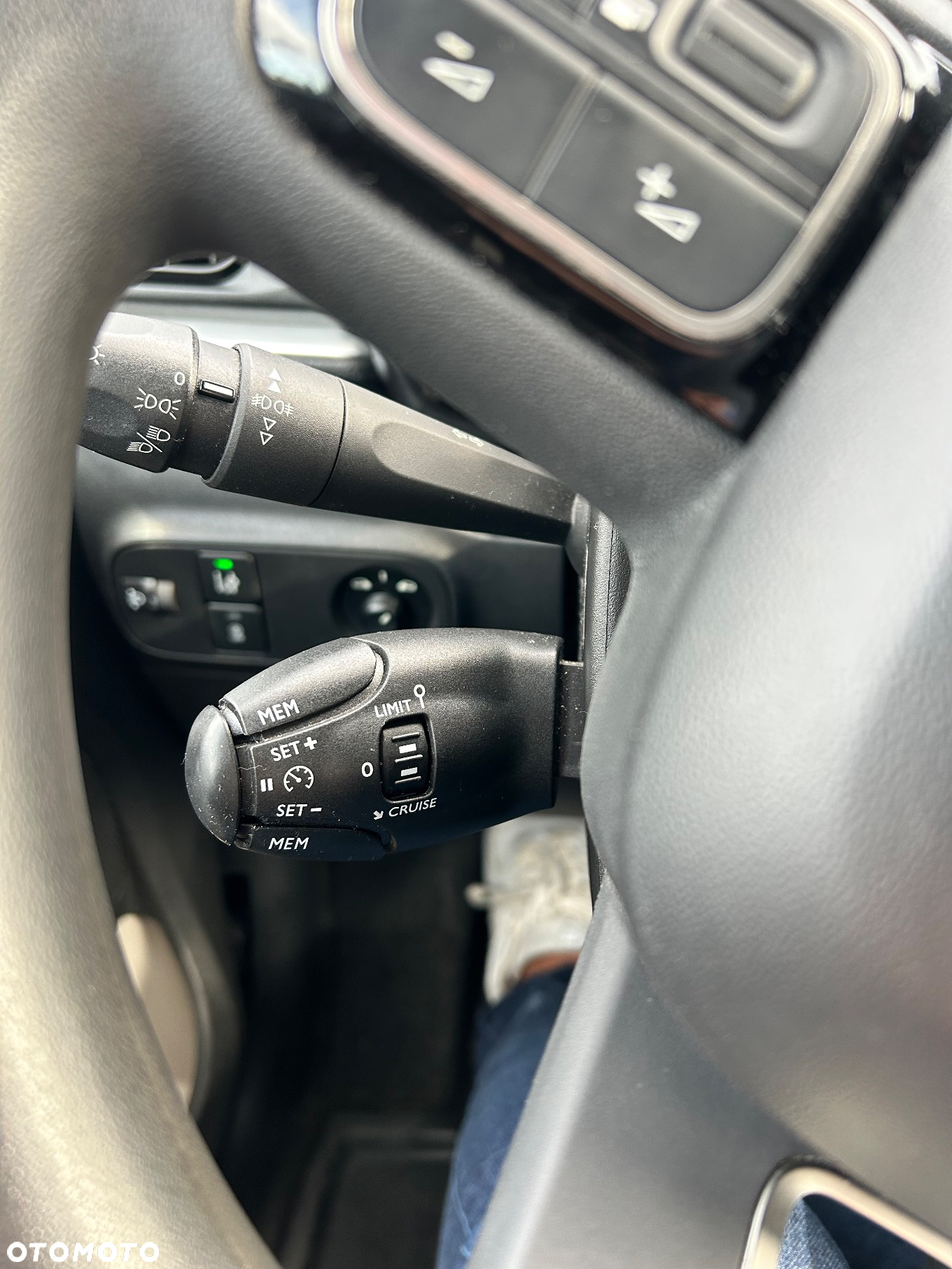 Citroën C3 1.2 PureTech Feel - 25