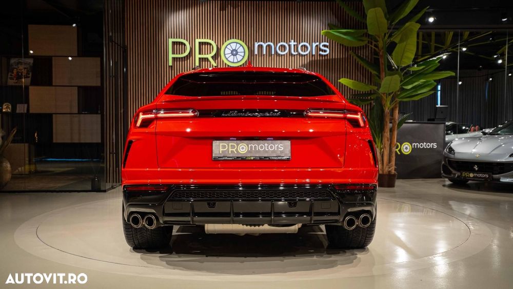 Lamborghini URUS - 5