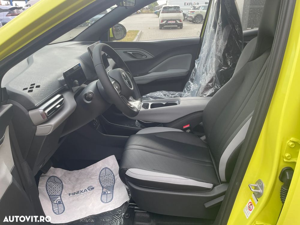 Byd Dolphin - 15