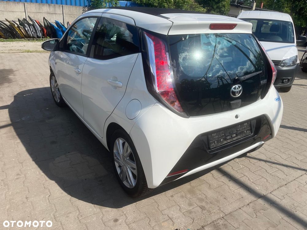 Toyota Aygo 1.0 VVT-i Sprint EU6 - 3