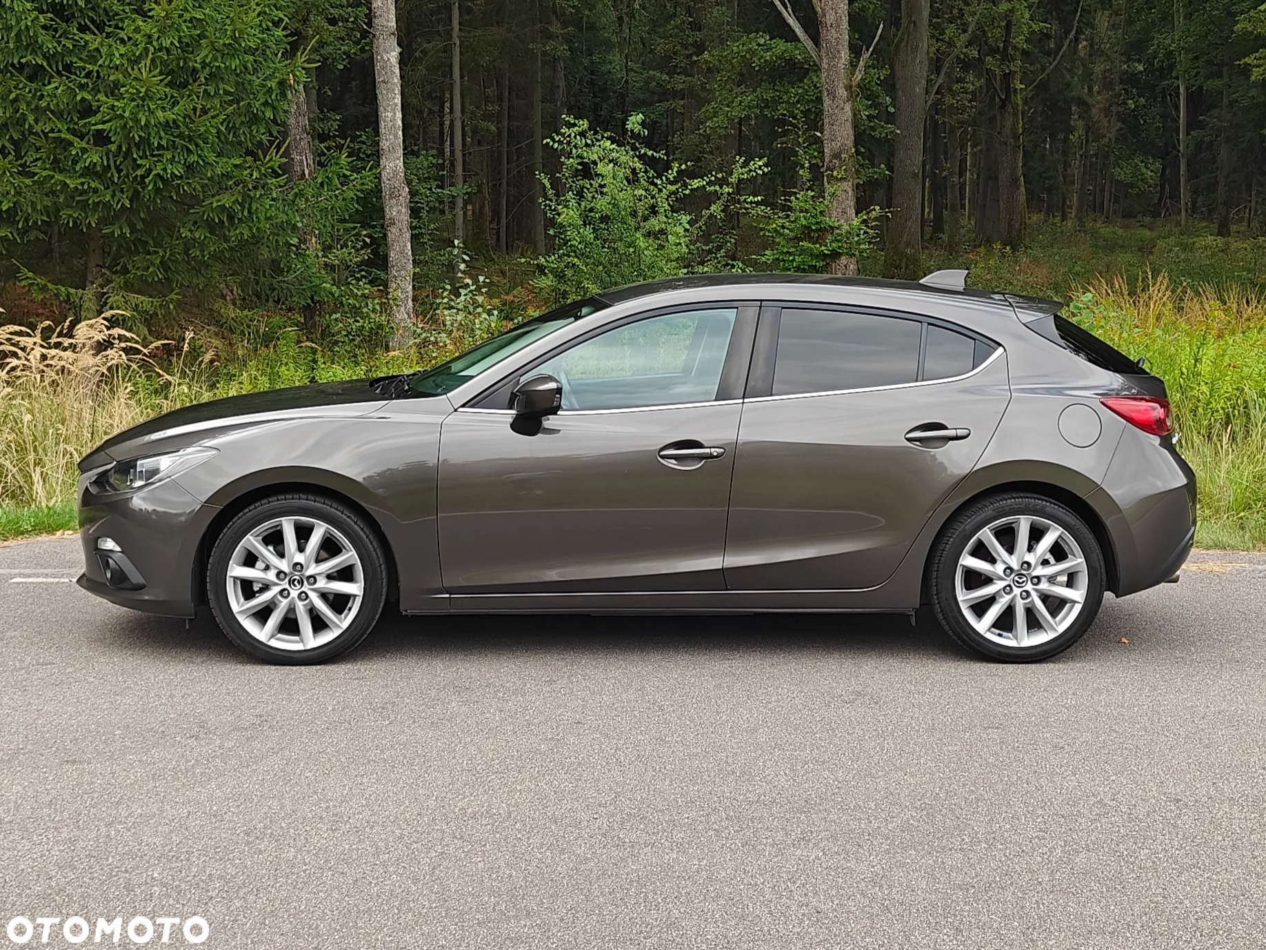 Mazda 3 - 8