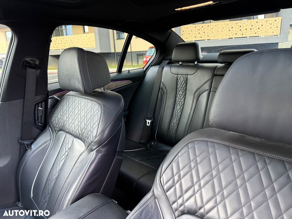 BMW Seria 5 540i xDrive AT - 8