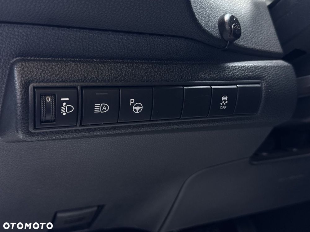 Toyota Corolla 1.8 Hybrid Comfort - 30