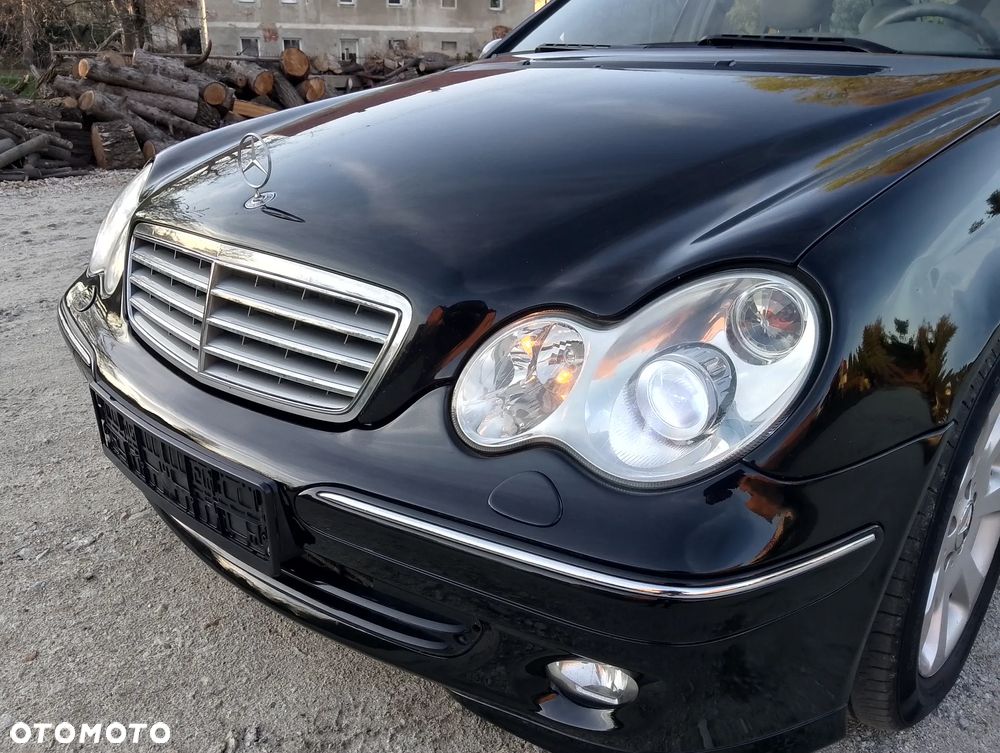 Mercedes-Benz Klasa C - 34