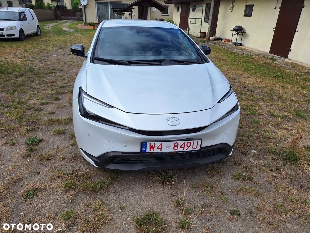 Toyota Prius Hybrid Executive - 3