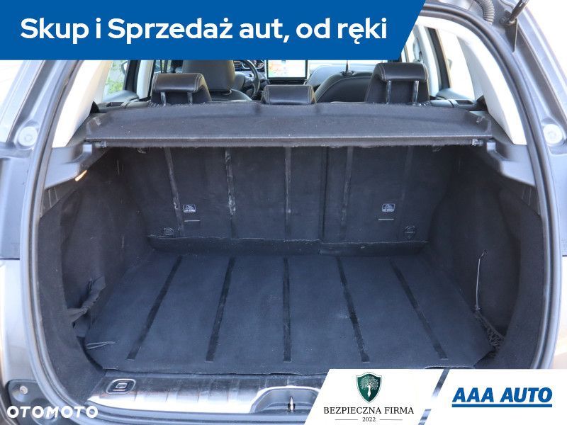 Peugeot 2008 - 15
