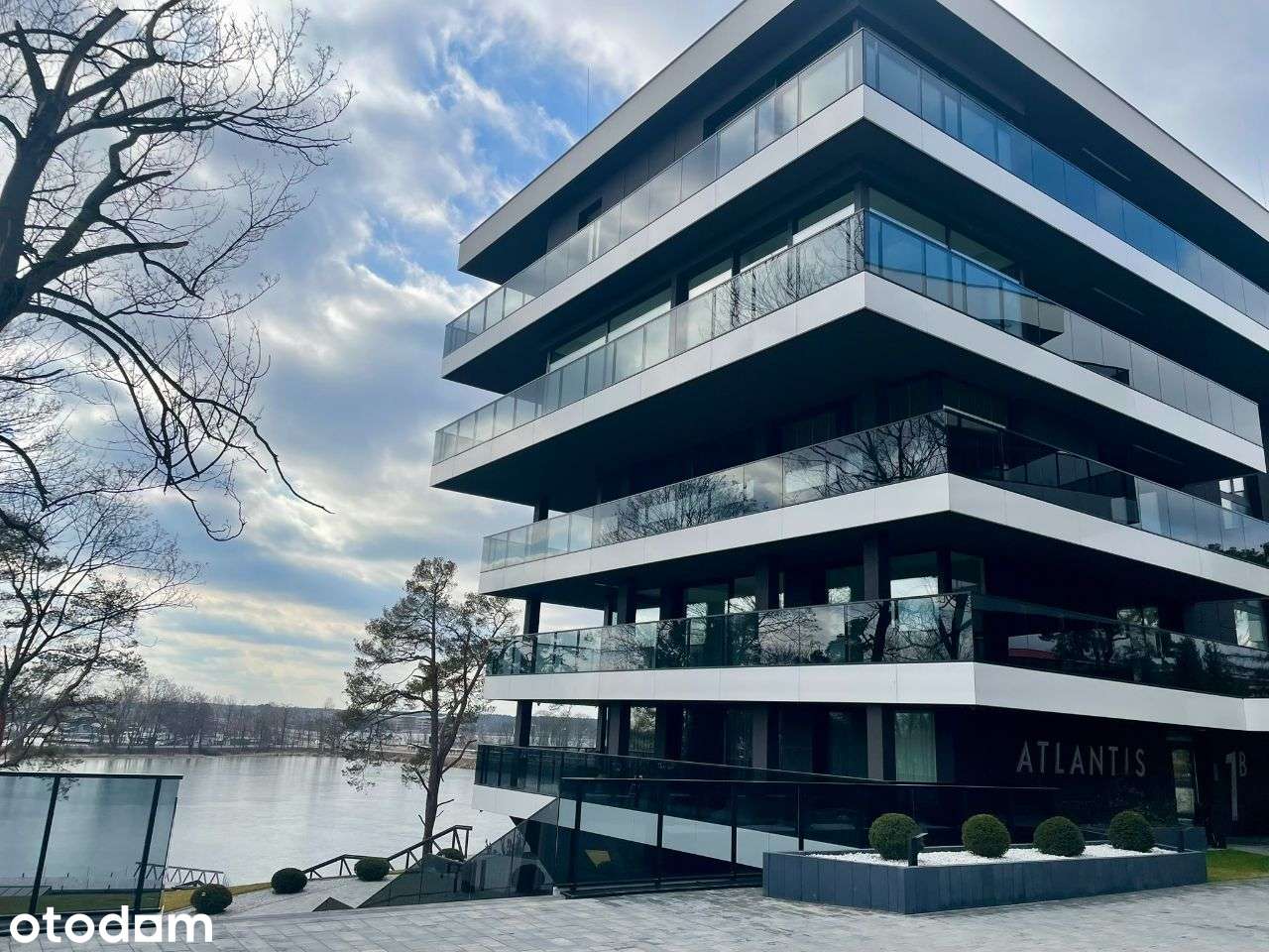 Przestronny Apartament dwupokojowy!!!!