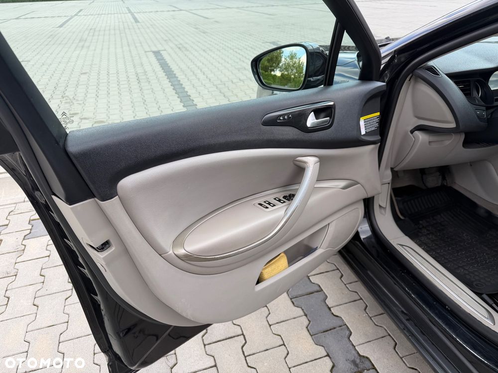 Citroën C5 2.0 HDi Exclusive - 16