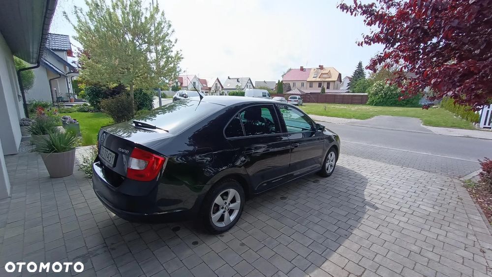 Skoda RAPID 1.2 TSI Active - 2
