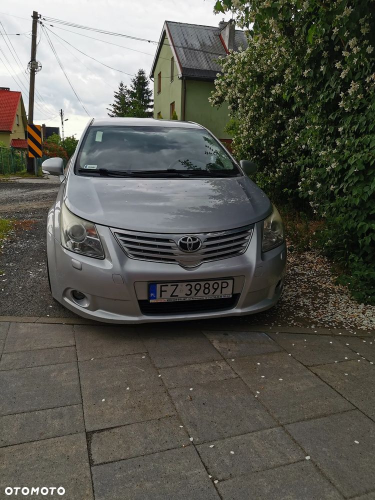 Toyota Avensis 2.0 D-4D Sol - 3