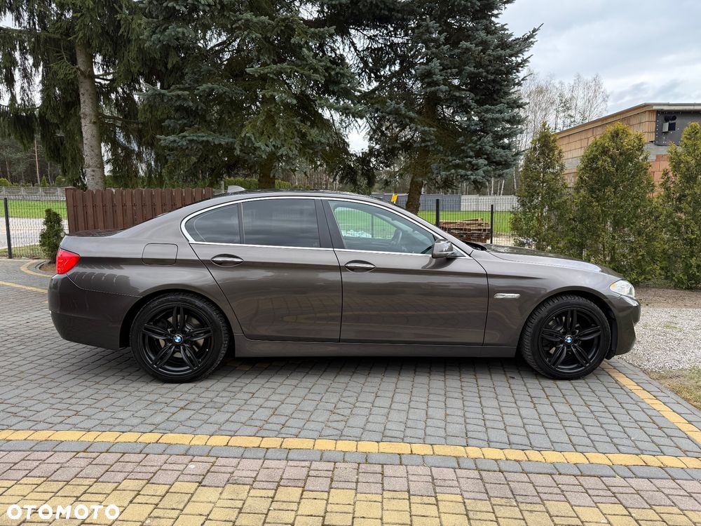 BMW Seria 5 520d - 8