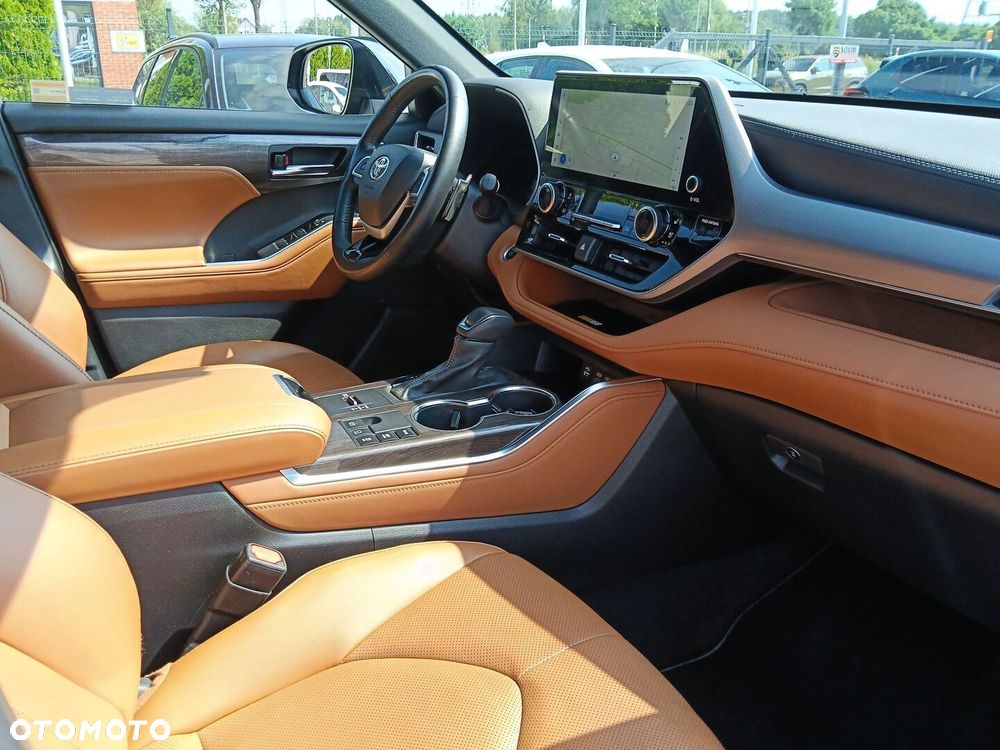 Toyota Highlander - 9