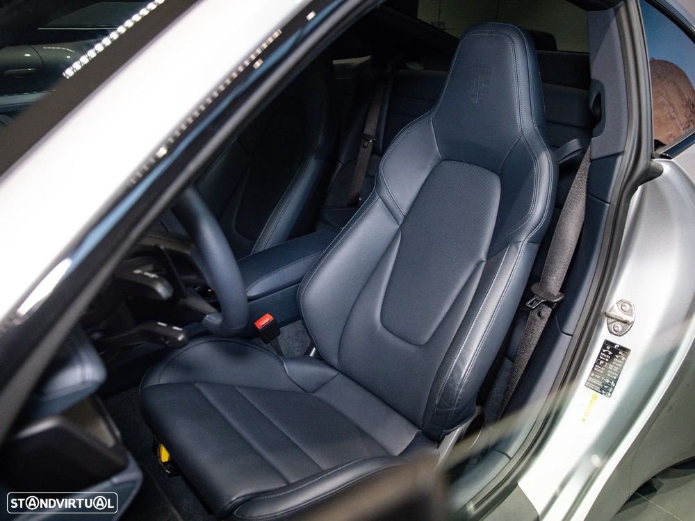 Porsche 911 (992) Carrera 4S PDK - 22