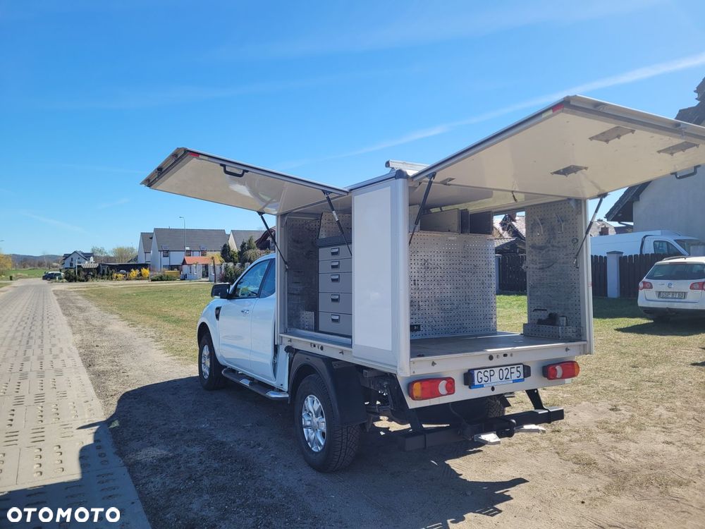 Ford Ranger XLT - 17