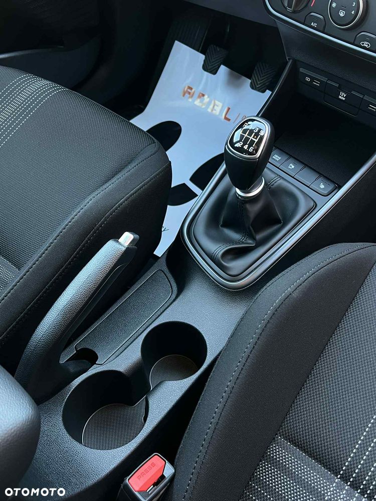 Hyundai Bayon - 13
