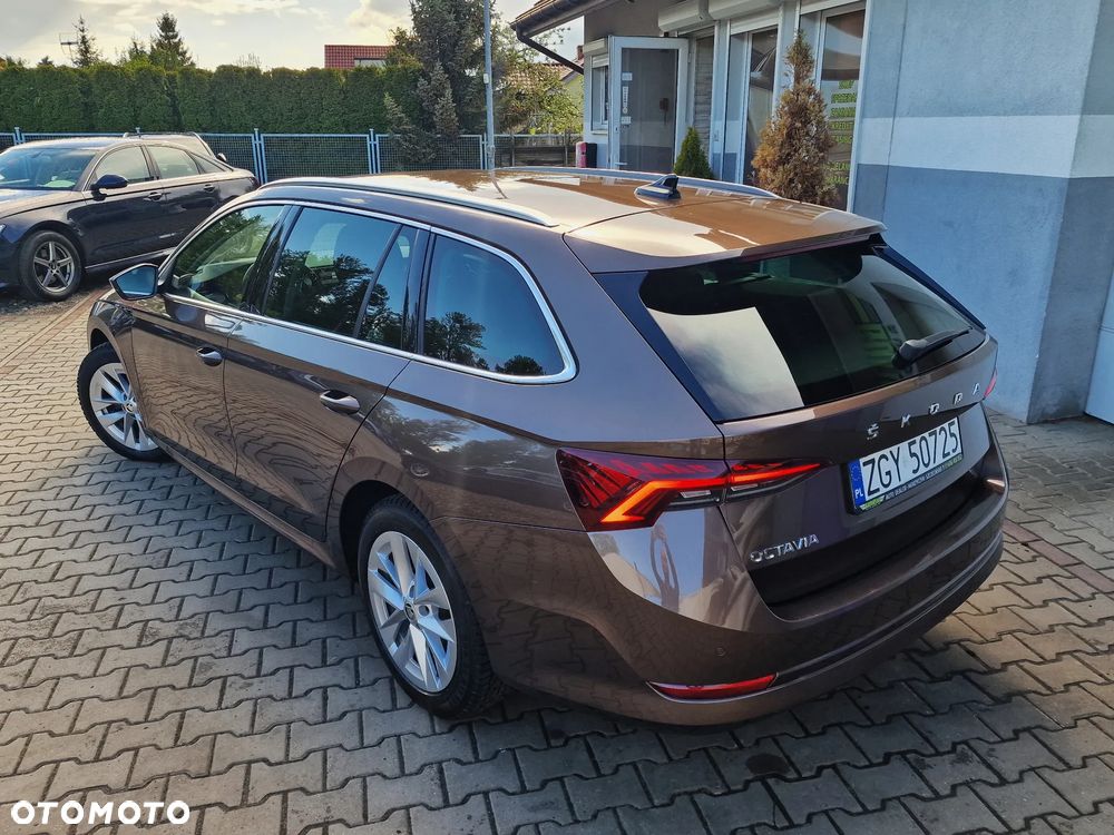 Skoda Octavia 2.0 TDI Exclusive - 9