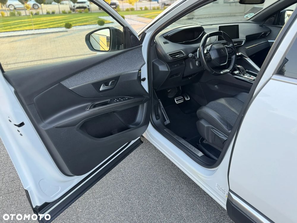 Peugeot 5008 - 18