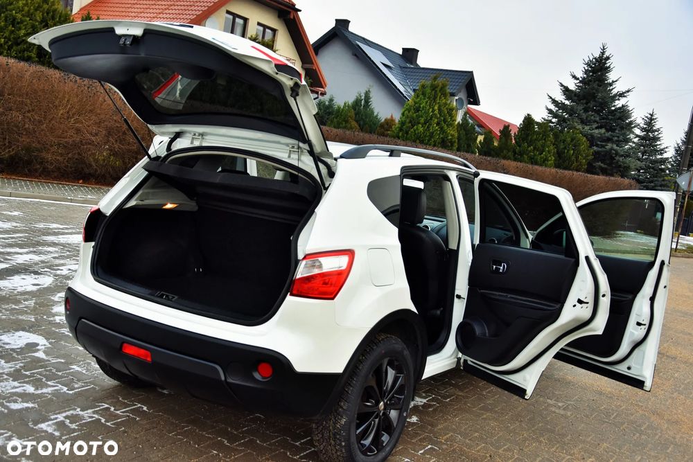 Nissan Qashqai 1.6 dCi DPF tekna - 21