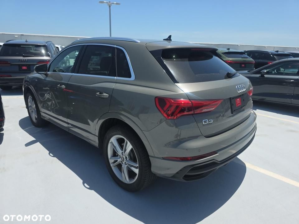 Audi Q3 45 TFSI Quattro S tronic S line - 5