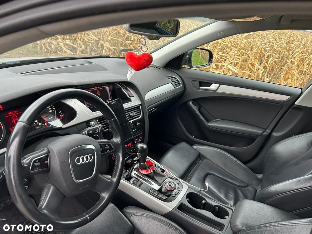 Audi A4 - 8