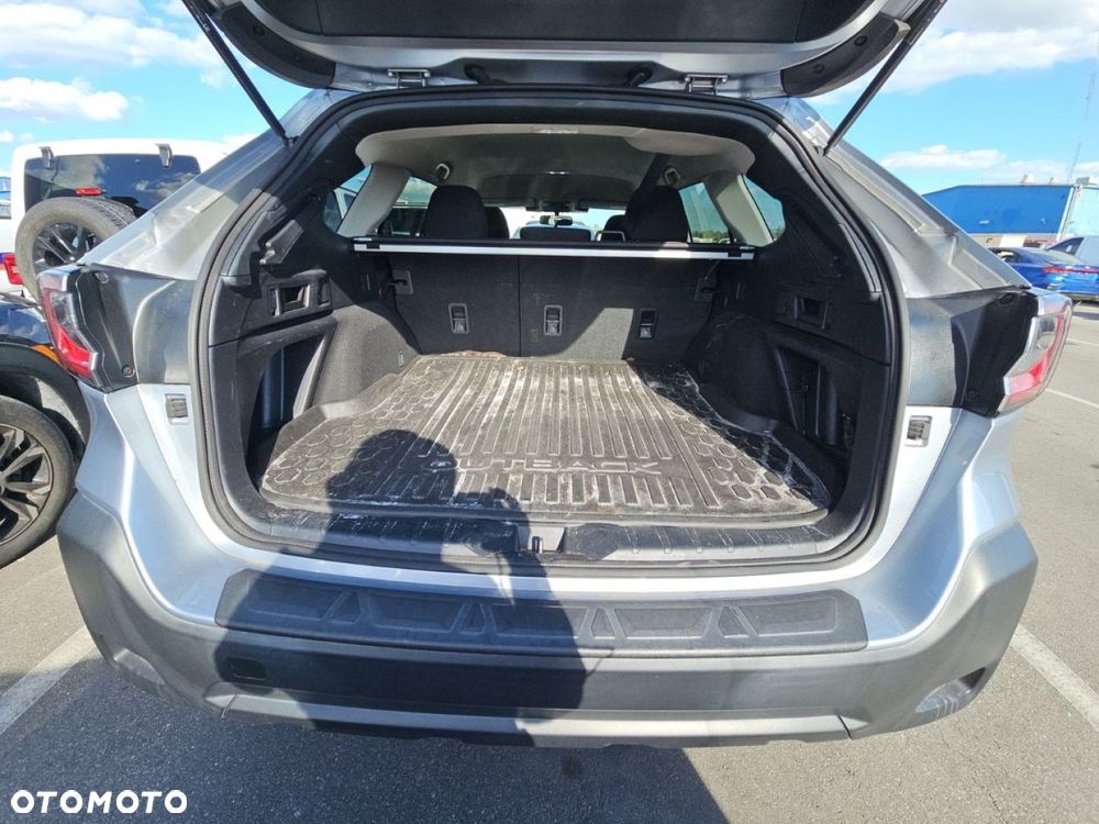 Subaru Outback - 16