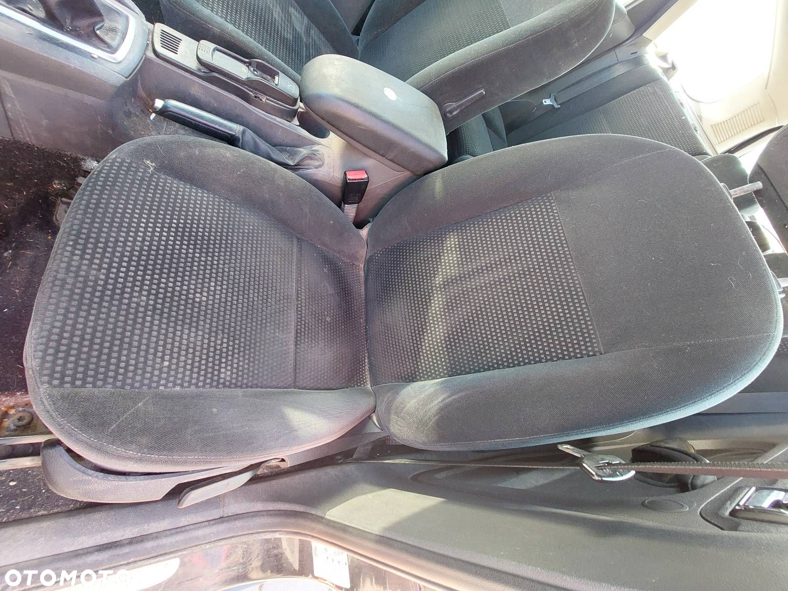 FOTELE KOMPLET LEWY PRAWY KANAPA TYŁ + BOCZKI FORD FOCUS MK2 KOMBI - 2