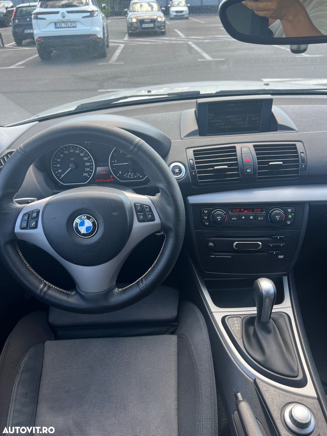 BMW Seria 1 120d DPF Aut. - 11