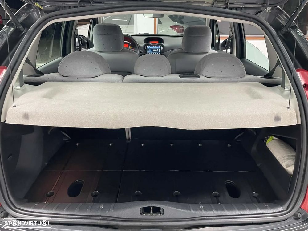 Citroën C3 1.1 SX + - 21
